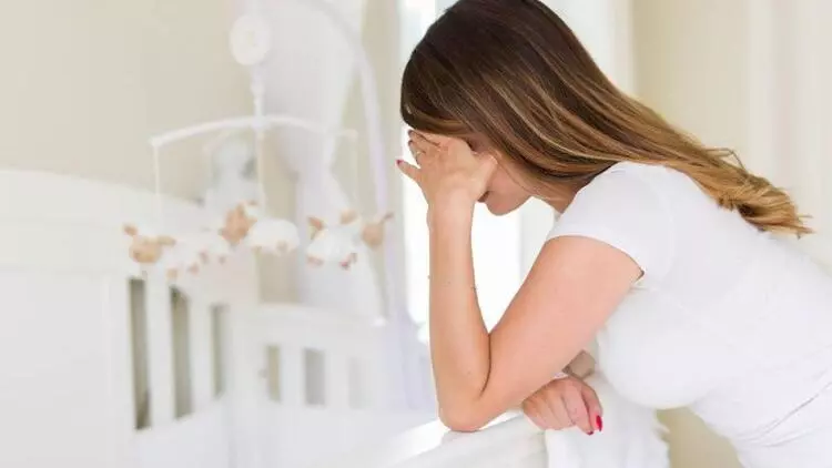 Doğuşdan sonrakı depressiya dövründə görülən digər simptomlar - Drxanim.az